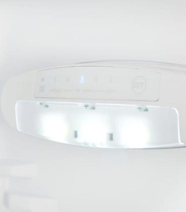 Exquisit KGC231-60-E-050C Stand Kühl-Gefrierkombination, 47,4 cm breit, 157 L, LED Beleuchtung, Super-Kühl-Modus, inoxlook