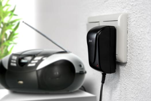 Universal-Öko-Netzadapter 1500 mA schwarz