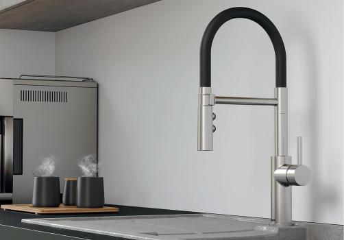 Blanco Catris-S Einhebelmischer, metallische Oberfläche, Hochdruck, herausziehbare Brause, Edelstahl finish (525792)