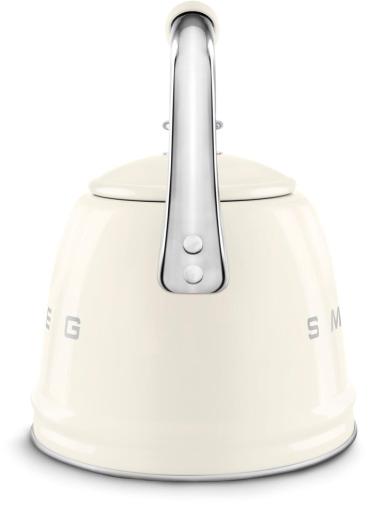 Smeg WKF01CR 50"s Style, Wasserkessel, 2,3 l Fassungsvermögen, für alle Herdarten inkl. Induktion, autom. öffnende Pfeife, leicht aufklappbarer Ausguss, creme