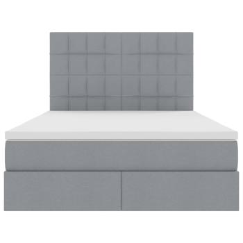 Bett mit LED-Lichtleisten Hellgrau 140 x 200 cm Stoff