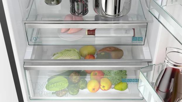 Siemens KG49NSBBF iQ700 Stand Kühl-Gefrierkombination, 70 cm breit, 440 L, noFrost , dimLight, superKühlen, SuperGefrieren, schwarz