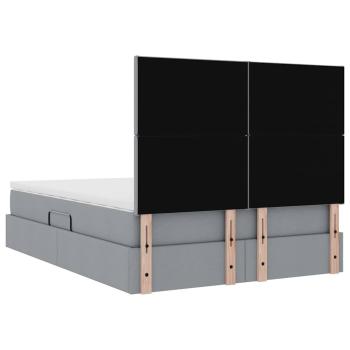 Bett mit LED-Lichtleisten Hellgrau 140 x 190 cm Stoff