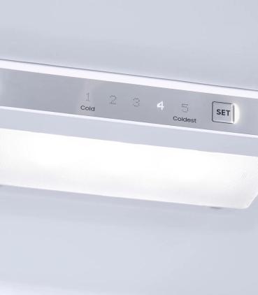 Exquisit KGC195-65-NF-330E Stand Kühl-Gefrierkombination, 48,5 cm breit, 193 L, NoFrost, weiß