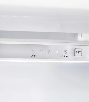 Exquisit KGC195-65-NF-330E Stand Kühl-Gefrierkombination, 48,5 cm breit, 193 L, NoFrost, silber