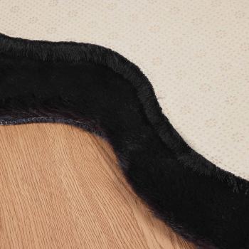 Rutschfester Teppich aus Kunstkaninchenfell OLITE Schwarz