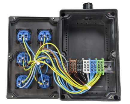 ARDEBO.de - Vollgummi-Wandverteiler Gerlos Eingang M 25 oben