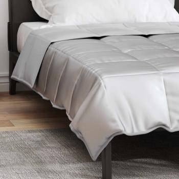 Sommerdecke Silber 155 x 220 cm Satin und Mikrofaser