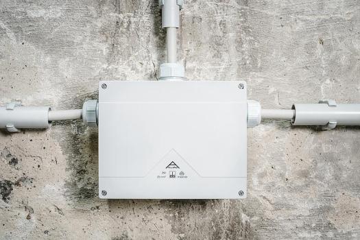 Spelsberg Abox Pro 250-25²/sw Abzweigkasten IP66/IP67/IP69, 252x202x120mm, schwarz (42502001)