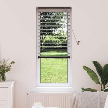 ARDEBO.de - Venezianische Jalousie Dunkelbraun mit Muster 150 x 60 cm 25 mm