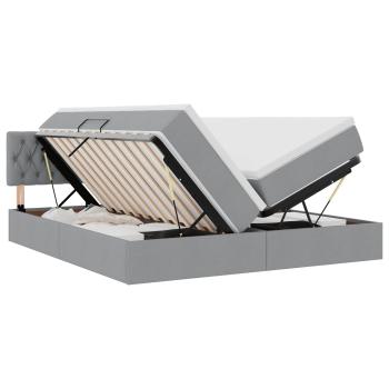 Bett mit LED-Lichtleisten Hellgrau 180 x 200 cm Stoff