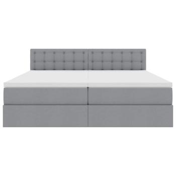 Bett mit LED-Lichtleisten Hellgrau 180 x 200 cm Stoff