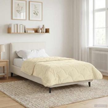 Winterbettdecke 155 x 200 cm Winter Creme Atmungsaktiv