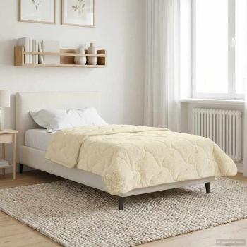 Winterbettdecke 140 x 220 cm Winter Creme Atmungsaktiv