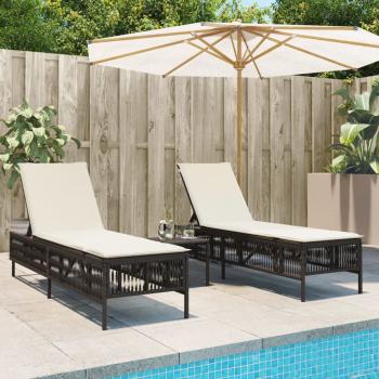 ARDEBO.de - Sonnenliegen 2 Stk. mit Tisch Braun Poly Rattan