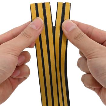 Selbstklebende Fensterdichtung Schwarz 10 x 6 mm 12 m