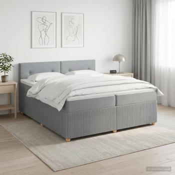 Boxspringbett mit Matratze Hellgrau 200 x 200 cm Stoff