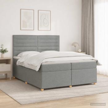Boxspringbett mit Matratze Hellgrau 200 x 200 cm Stoff