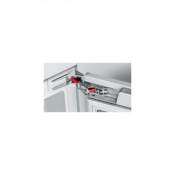 Bosch KIS87ADD0Serie 6 Einbau Kühl-Gefrierkombination, Nischenhöhe: 177,5cm, 270L, Festtürtechnik, LowFrost, LED Beleuchtung