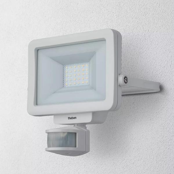 Theben theLeda B20L WH LED-Strahler 20 Watt, Wandmontage außen, weiß, Bewegungsmelder optional, 5000 K (neutralweiß) 1020683