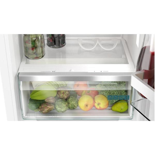 Siemens KI22LADD1 iQ500 Einbaukühlschrank mit Gefrierfach, Nischenhöhe: 88 cm, 119 L, Festtürtechnik, hyperFresh, Home Connect, weiß