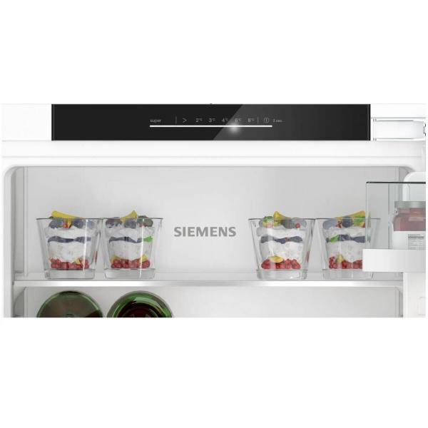 Siemens KI31RADD1 iQ500 Einbaukühlschrank, Nischenhöhe 102,5 cm, 165 L, Flachscharnier, SoftClosing, Super Cooling, hyperFresh, weiß