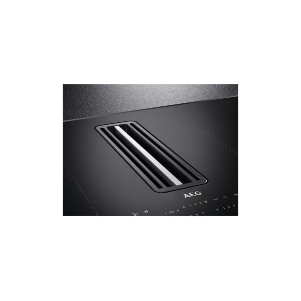 AEG CCE84751CB Autarkes Induktionskochfeld mit integriertem Dunstabzug, 83cm breit, Rahmenlos, Timer, Kindersicherung, 3 Leistungsstufen + 1 Intensivstufen, Umluft