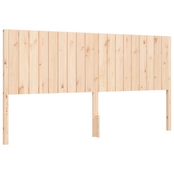 Massivholzbett mit Kopfteil