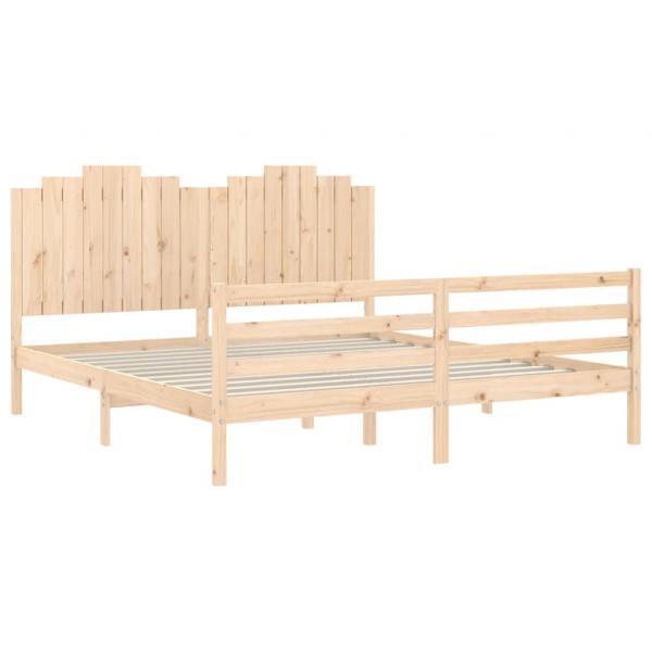 Massivholzbett mit Kopfteil