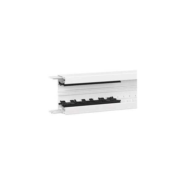 ARDEBO.de Hager Brüstungskanal-Unterteil Profil Einbau, PVC, 65x130mm, verkehrsweiß (BRN6513019016)