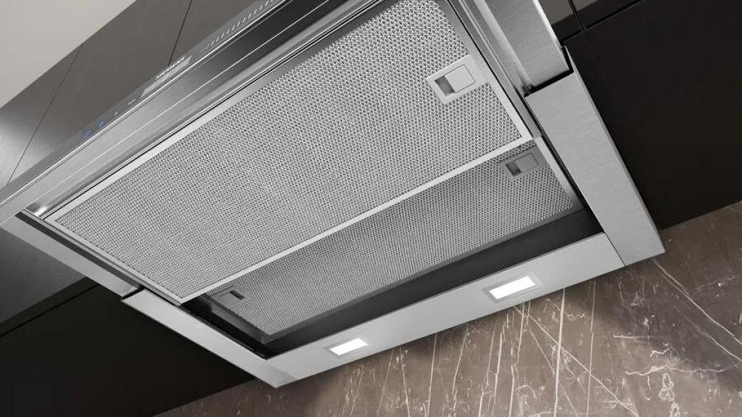 Siemens LI69SA684 EEK: A Flachschirmhaube, 60 cm breit, 935 m³/h, Ab-/Umluft, softLight, Boost-Funktion, Edelstahl