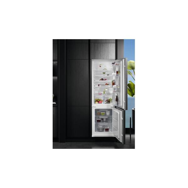 AEG NSC5S181ES Einbau Kühl-Gefrierkombination, Nischenhöhe 178 cm, 54,6 cm breit, 271 L, LowFrost, Schlepptürtechnik, Cold Sense, LED Beleuchtung