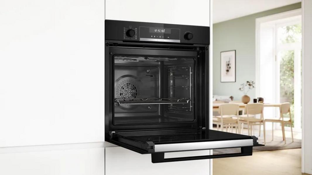 Bosch HBG578BB3 Serie 6 EEK: A+ Einbaubackofen, 71 L, 60 cm breit, Pyrolyse, 3D-Heißluft, Air Fry, Versenkknebel, schwarz