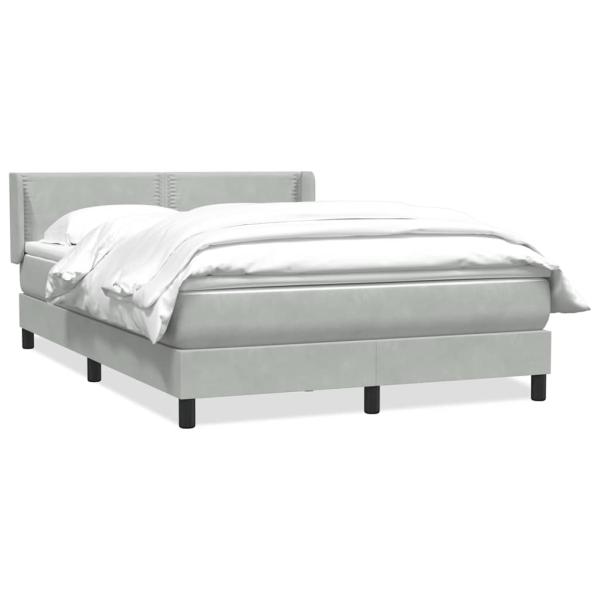 Boxspringbett mit Matratze Hellgrau 140x210 cm Samt
