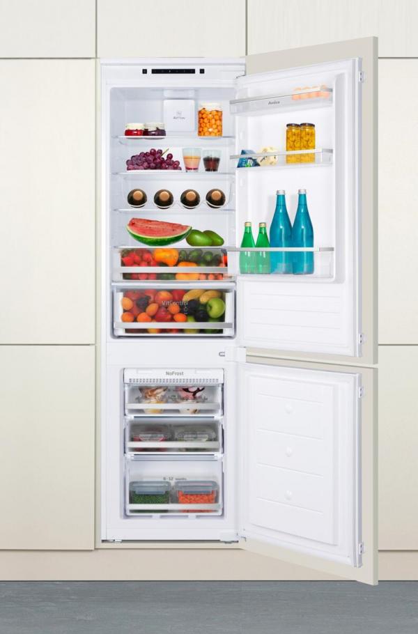 Amica EKGCS 387 931 Einbau-Kühl-/Gefrierkombination, Nischenhöhe: 178 cm, 246 L, Schlepptür-Technik, elektronische Steuerung, Tür-Offen-Alarm, Inverter Kompressor, weiß (1195081)