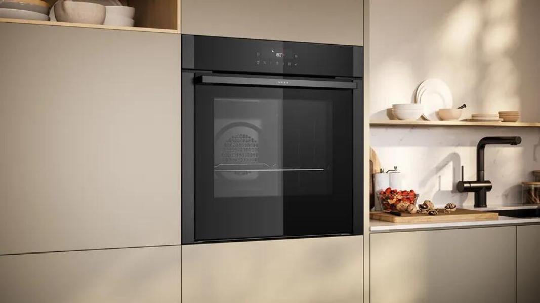 Neff B6ACJ7AG3 N50 A+ Einbaubackofen, 59,4 cm breit, 71 L, Pyrolyse, 7 Heizarten, TouchControl, Grillfunktion, Kindersicherung, Hide Tür, Air Fry, Graphite-Grey