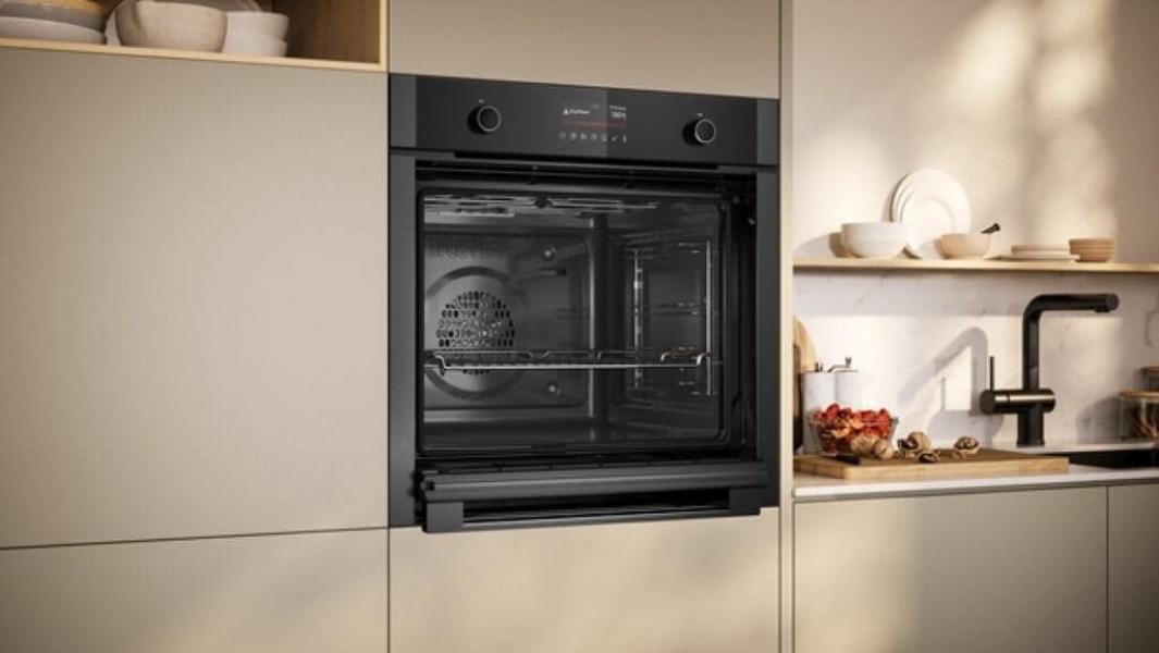 Neff B6ACP7AG3 N50 A+ Einbaubackofen, 59,4 cm breit, 71 L, Pyrolyse, 14 Heizarten, AirFry, CircoTherm, TFT Display, Drehknebel, Hide Tür, Graphite-Grey