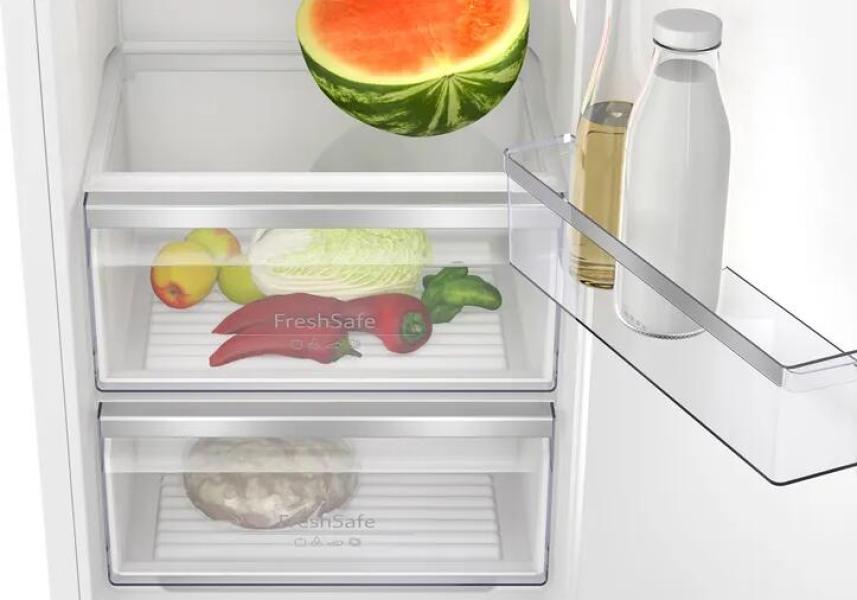 Neff KI2822FE0 N50 Einbaukühlschrank, Nischenhöhe 177,5 cm, 280 L, mit Gefrierfach, Festtürtechnik, Super Cooling, Vario Zone, weiß