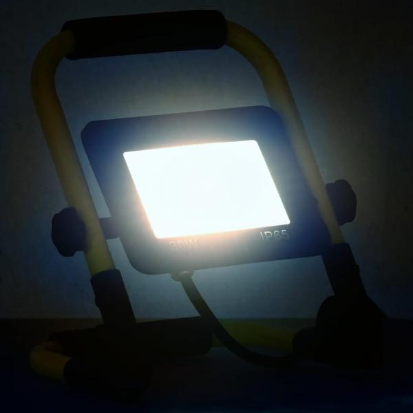 LED-Fluter mit Handgriff 30 W Kaltweiß