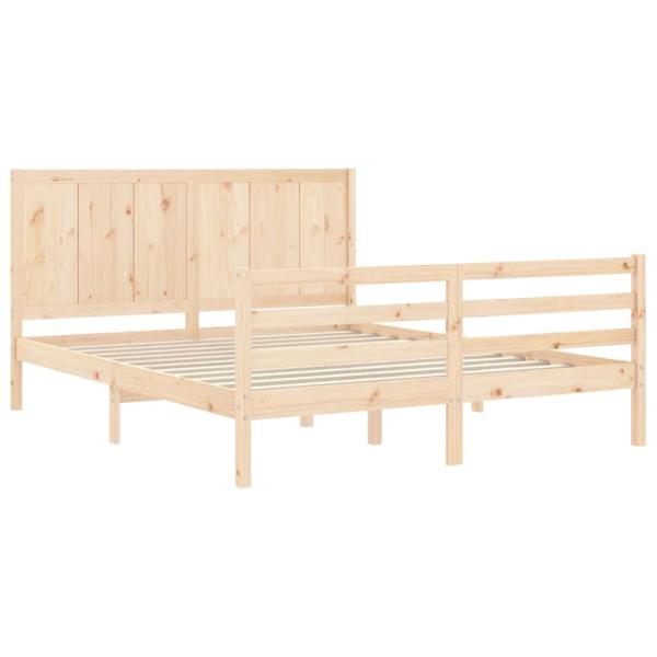 Massivholzbett mit Kopfteil
