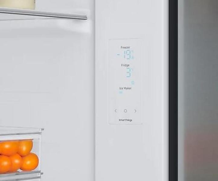 Samsung RS6GA854CSL/EG Side-by-Side Kombination, 91,2 cm breit, 635L, NoFrost+, Wassertank, Wasserspender, Eiswürfel, Crushed Ice, Twin Cooling, Edelstahloptik