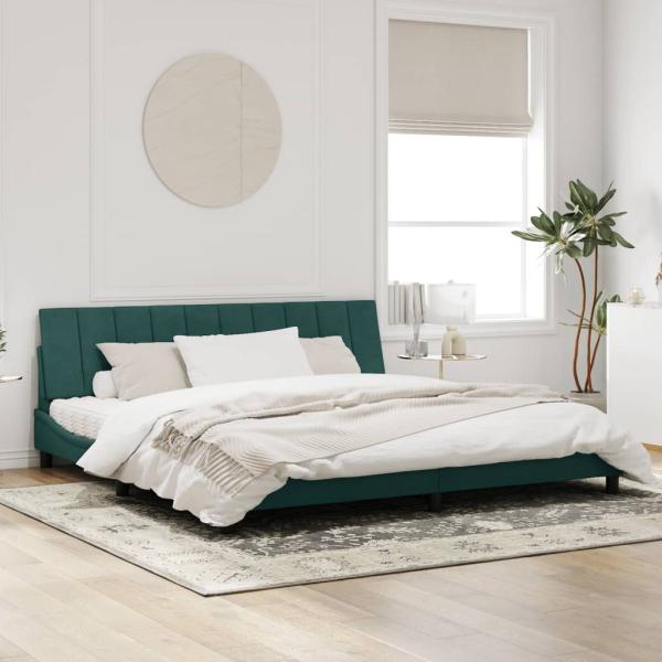 Bettgestell ohne Matratze Dunkelgrün 200x200 cm Samt