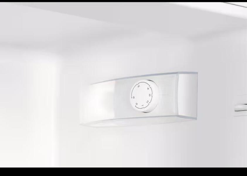 AEG OSK5O882DS Einbaukühlschrank, Nischenhöhe 88 cm, 142 L, Schlepptürtechnik