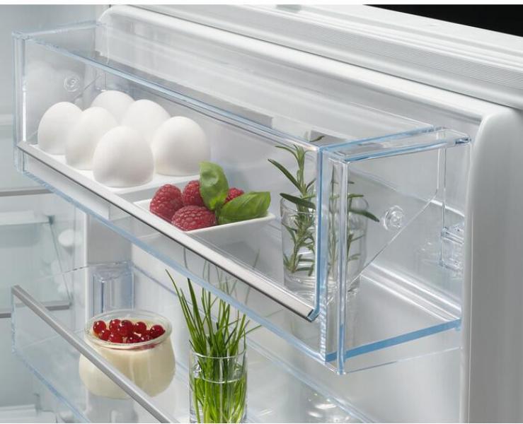 AEG OSF5O881EE Einbaukühlschrank, Nischenhöhe 88 cm, 124 L , Festtürtechnik, OptiSpace, Integrierte elektrische Steuerung, LED-Beleuchtung, weiß