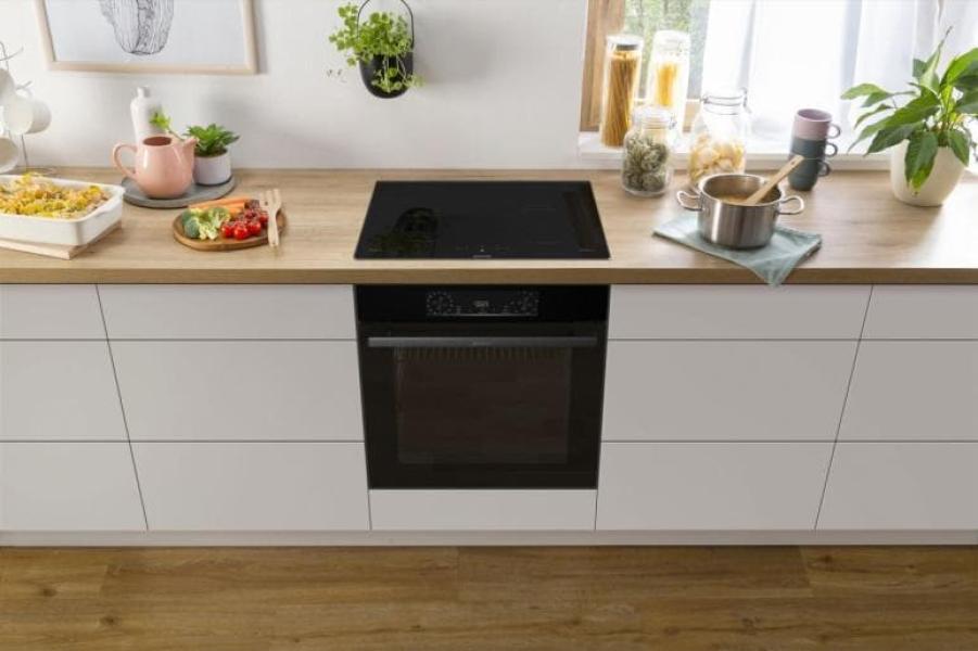 Gorenje Black Induct Set 2 EEK: A Backofen-Set mit Induktionskochfeld (BOS6737E06BG + GI6401BSC) 59,5 cm breit, 77 L, schwarz