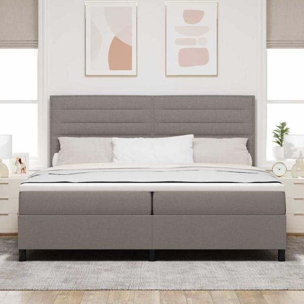 Taupe Boxspringbett mit Matratze 200x200 cm Stoff