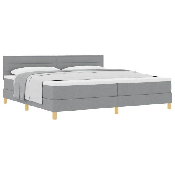 Boxspringbett mit Matratze Hellgrau 200x200 cm Stoff