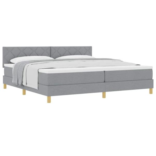 Boxspringbett mit Matratze Hellgrau 200x200 cm Stoff