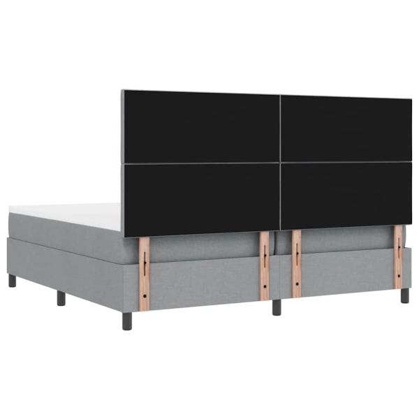 Boxspringbett mit Matratze Hellgrau 200x200 cm Stoff