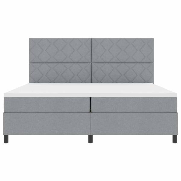 Boxspringbett mit Matratze Hellgrau 200x200 cm Stoff